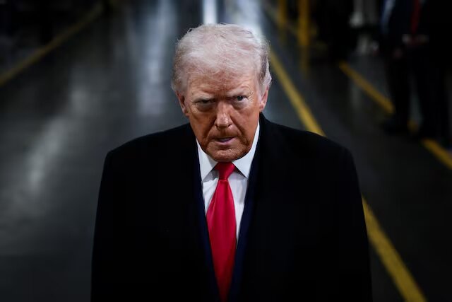 رسانه اسپانیایی: نخستین سال حضور «ترامپ»، سایه‌ جنگ داخلی بر آمریکا افکنده‌ است