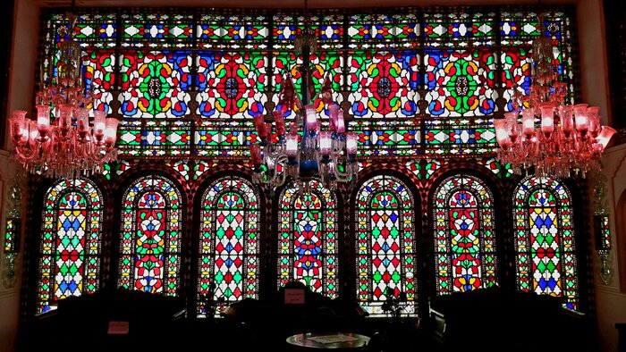 گرهچینی اصفهان؛ پیوند سنت، رنگ و آرامش