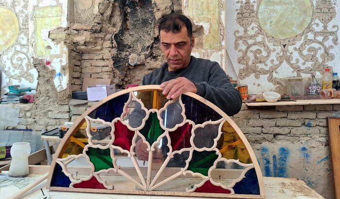 گرهچینی اصفهان؛ پیوند سنت، رنگ و آرامش