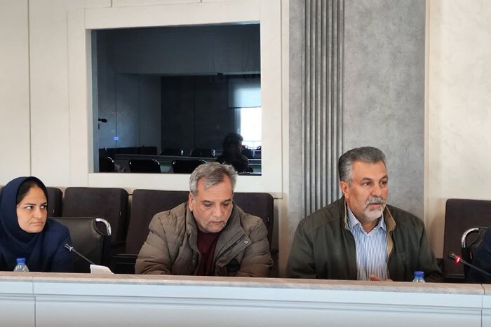 شریان تولید گرفتار بنبست دیوانسالاری؛ استمداد فعالان دام و طیور خراسان جنوبی از استاندار