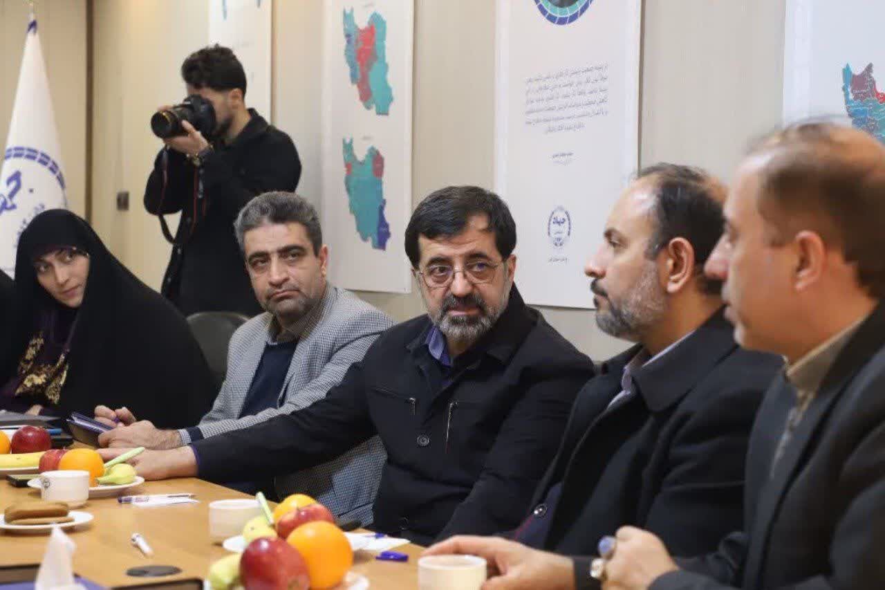 استاندار: مدیران قم در ایام نیمه شعبان و دهه فجر آماده باش هستند