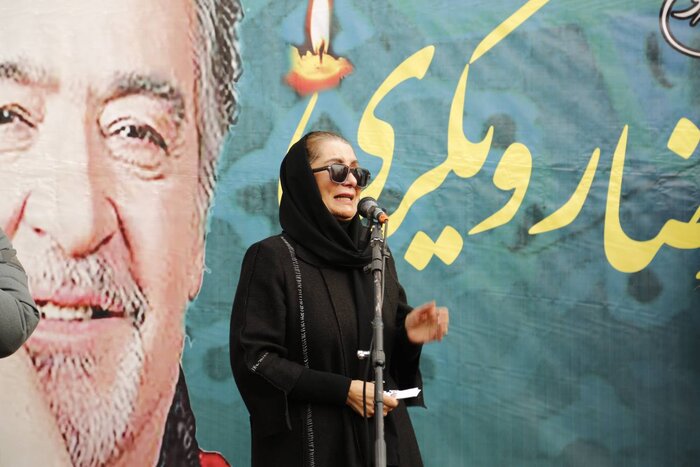 بدرقه رضا رویگری به خانه ابدی/هنرمندی که قلبش برای مردم میتپید