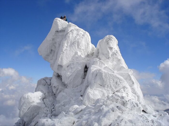 خیمه بی‌رحم بهمن در ارتفاعات الوند همدان