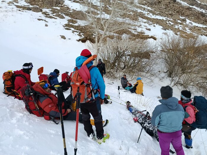 آغاز عملیات جستجوی مفقودان در ارتفاعات دره «حیدره» و «کلاغ لانه» همدان