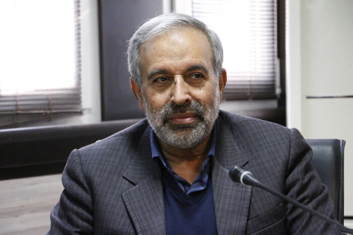 برنامه‌های دهه فجر متناسب با شرایط روز جامعه، امیدآفرین و اثرگذار اجرا شود