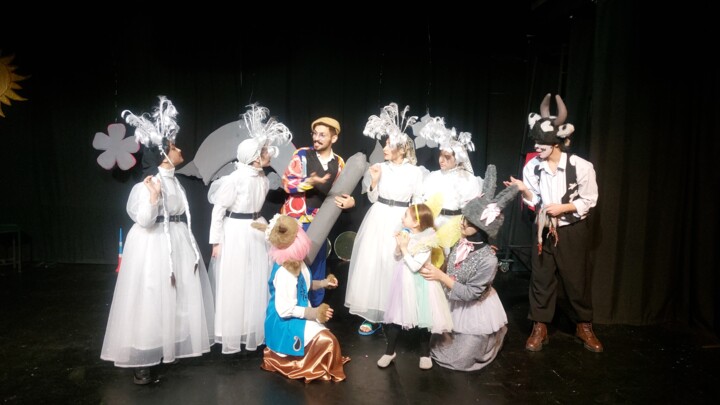 نمایش «قاصدکهای رنگی» پرواز شادی در آسمان کودکان + فیلم