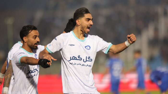 مهاجمی که میتوانست امیدِ تیم امید باشد؛ آب در کوزه و ما تشنه لبان میگردیم!