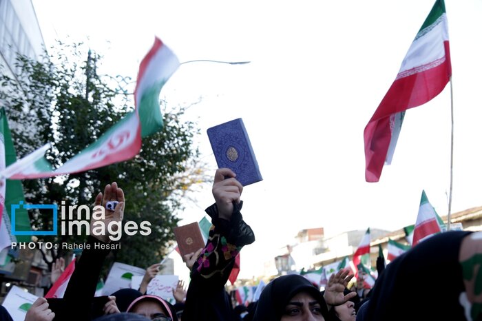 خیران فارس، پروانه شعله‌هایی که به جان مساجد افتاد