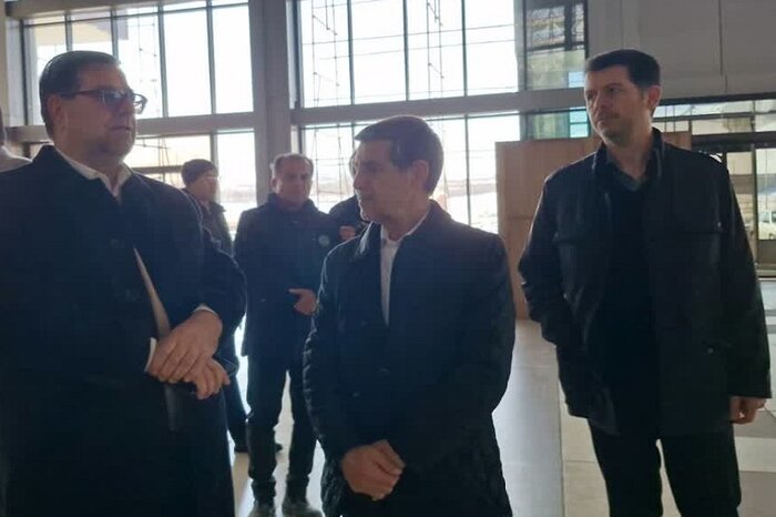 احداث خط ریلی دانشگاه شهید مدنی به آذرشهر برای کاهش بارترافیکی این مسیر ضروری است