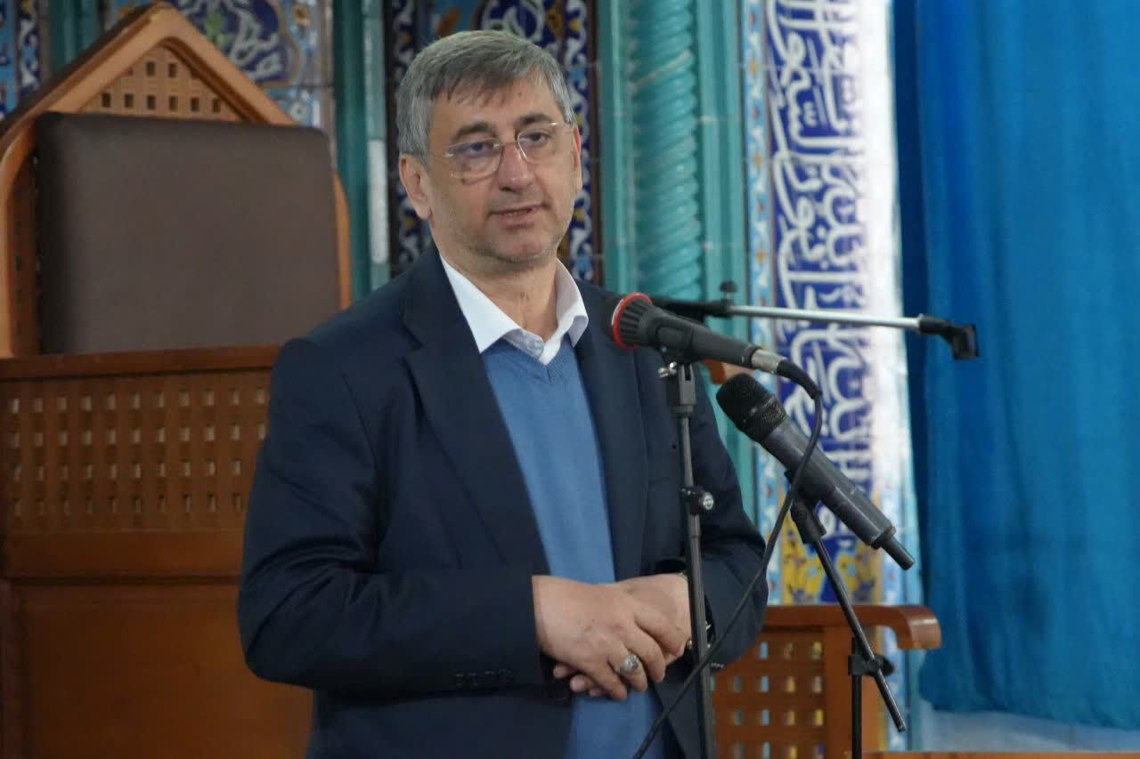 استاندار لرستان: مسیر حرکت مردم و مسئولان بر اساس منویات و پیام رهبری است