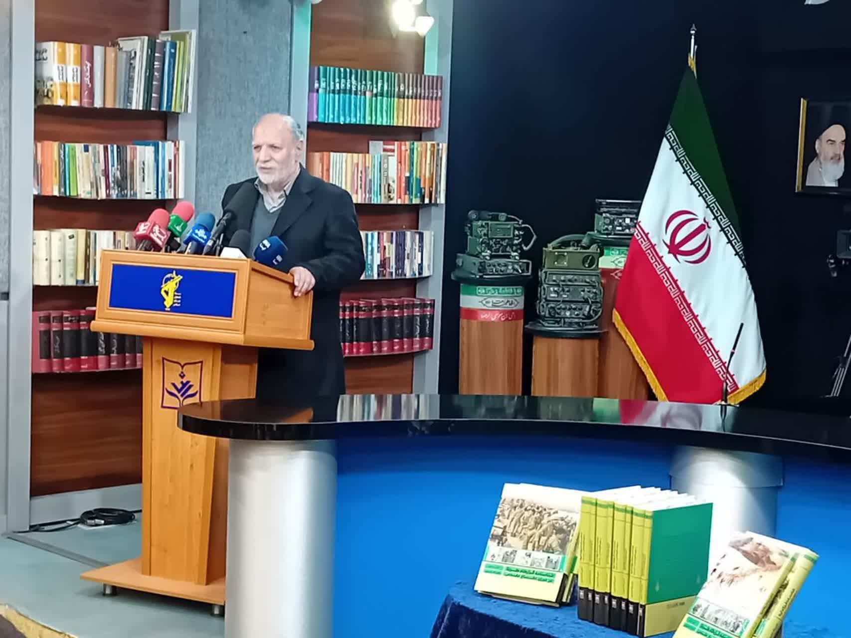 سردارشریف: تهدیدات، دشمنان ناشی از ناآگاهی و عدم شناخت آنها از جامعه ایران است