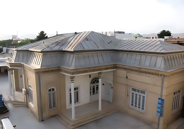 خانه بانک ملی بجنورد؛ تلفیقی از معماری ایرانی و اروپایی