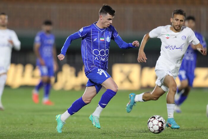 سایهروشنهای هفته هجدهم/ سپاهان و پرسپولیس برای تراکتور و استقلال بازی کردند