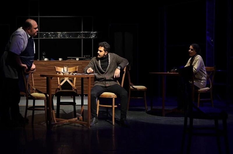 نگاهی به نمایش «جایی انتهای خیابان»/ برای مقاومت