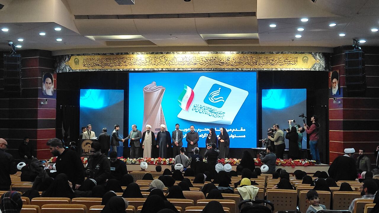 فیلم | دورهمی برترین‌های رسانه و فضای مجازی در جشنواره بین المللی سلمان