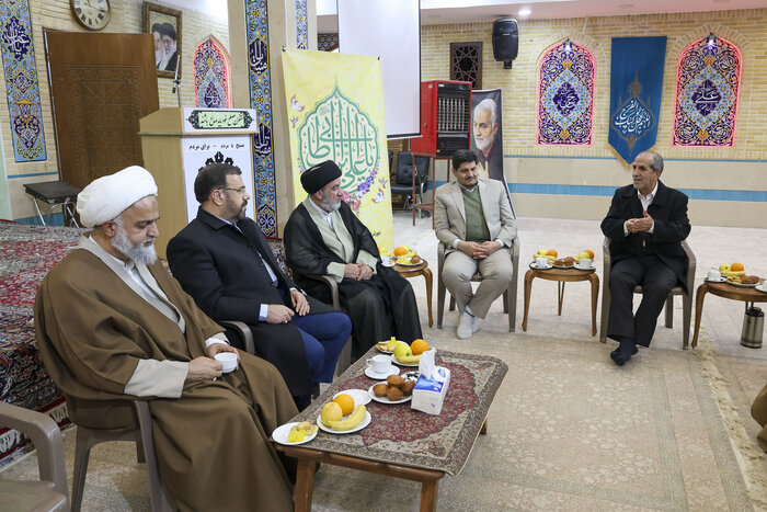 استاندار فارس از مرکز فرهنگی حضرت مهدی موعود (عج) شیراز بازدید کرد