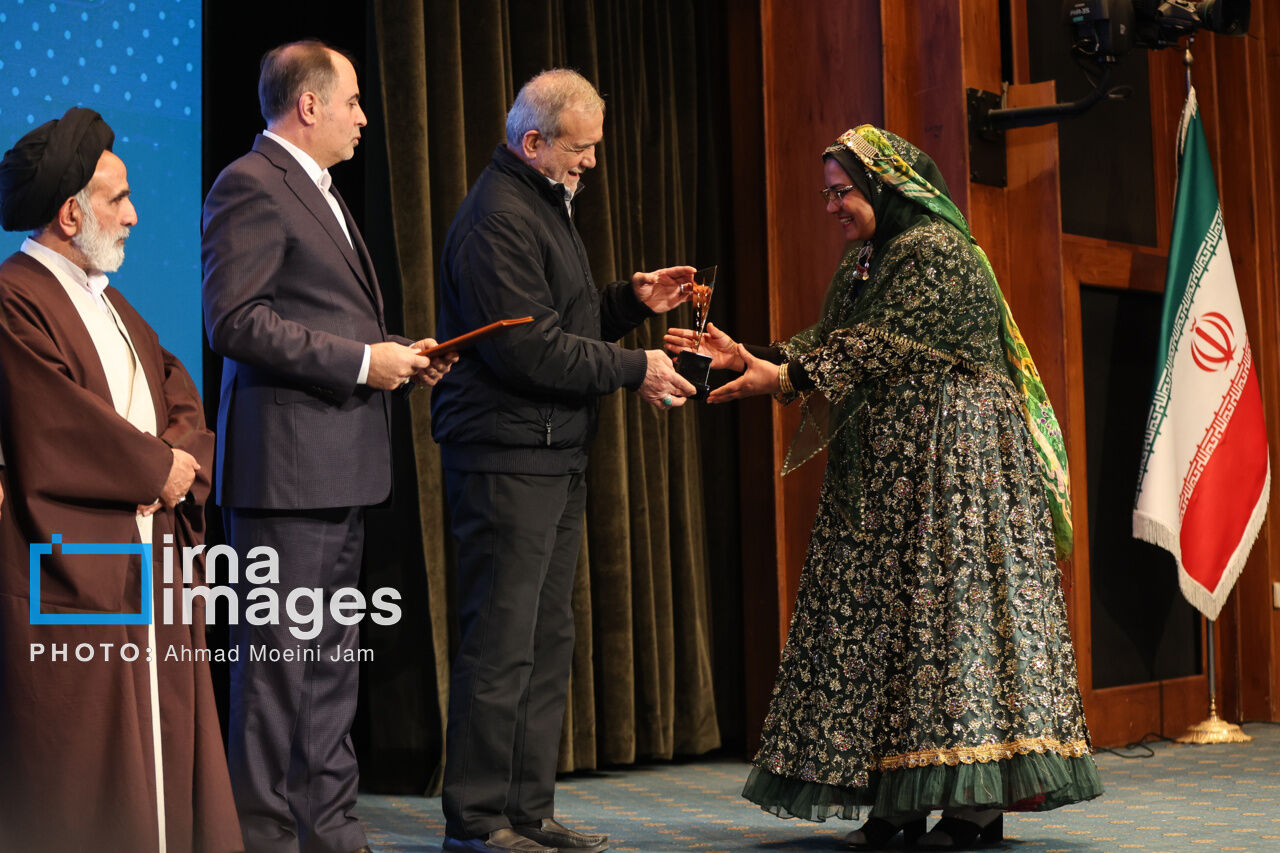 بانویی از عشایر گچساران که با دانش و اراده، محرومیت را به فرصت تبدیل کرد