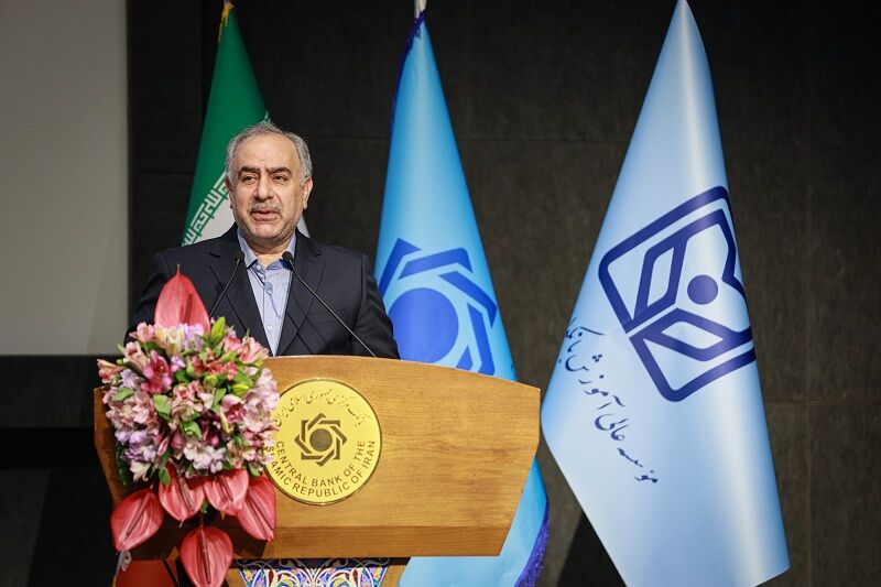 نتایج ارزیابی عملکرد شعب معیاری برای شایسته‌گزینی کارکنان شبکه بانکی است