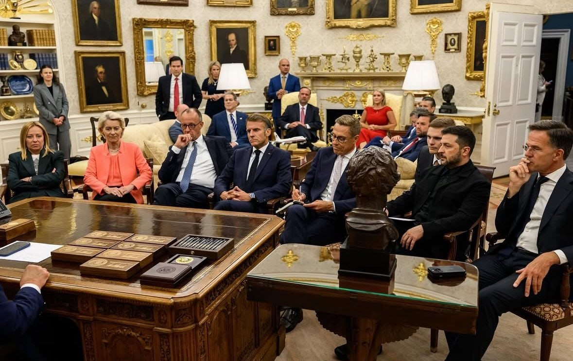 سپاه پای کار انقلاب و مردم/ بازی نخ نما شده اروپاییها