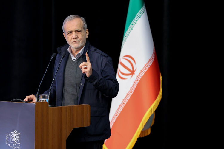 دیپلماسی عزتمندانه با پشتوانه آمادگی کامل دفاعی/ پاسخ ایران به جنگ طلبی و قلدری