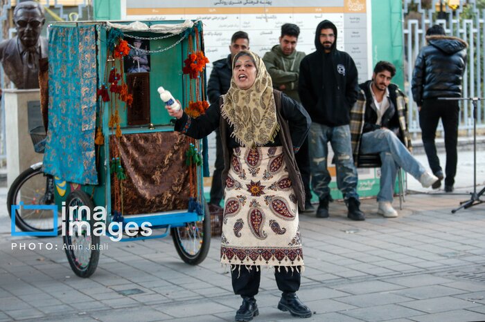 «خندیدن زیر مشت و لگد» به الهه حسیننژاد تقدیم شد/ اجرای «جهنمیان» و فروش دوغ و گوشفیل