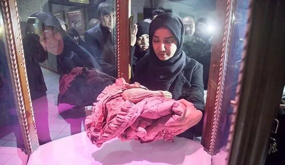 سه هفته از شهادت ملینا گذشت؛ کاپشن صورتی هنوز فریاد میزند