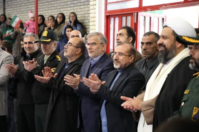 تقویت زیرساخت های شهرستان نوپای چهارباغ / افتتاح۱۵۵ پروژه عمرانی