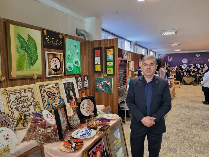 نمایشگاه دستاوردهای هنرجویان هنرستان‌های اردبیل گشایش یافت