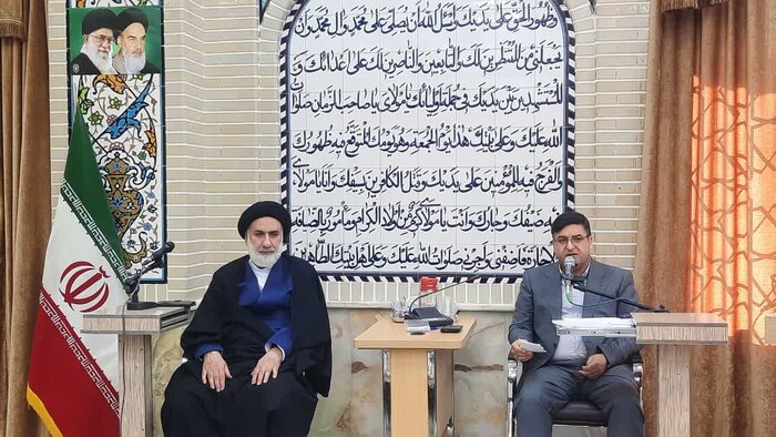 امام جمعه شهرکرد: تبیین مسائل اقتصادی برای مردم ضروری است