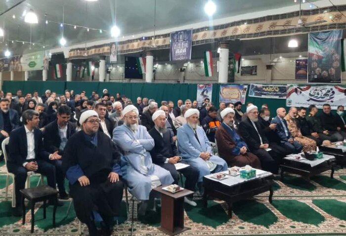 آغاز ویژه برنامههای دهه فجر در گنبدکاووس