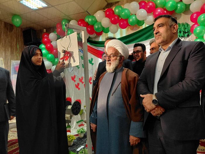 طنین ورود امام و شور دانش‌آموزان البرز در آستانه فجر انقلاب