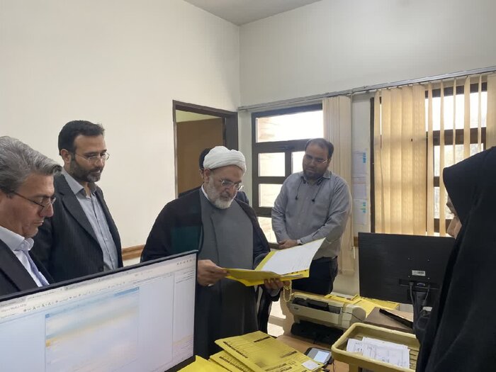 اخبار کوتاه سمنان در آیینه ایرنا؛ یک جان‌باخته و ۱۰ مصدوم در تصادف ۲ سواری و تریلی