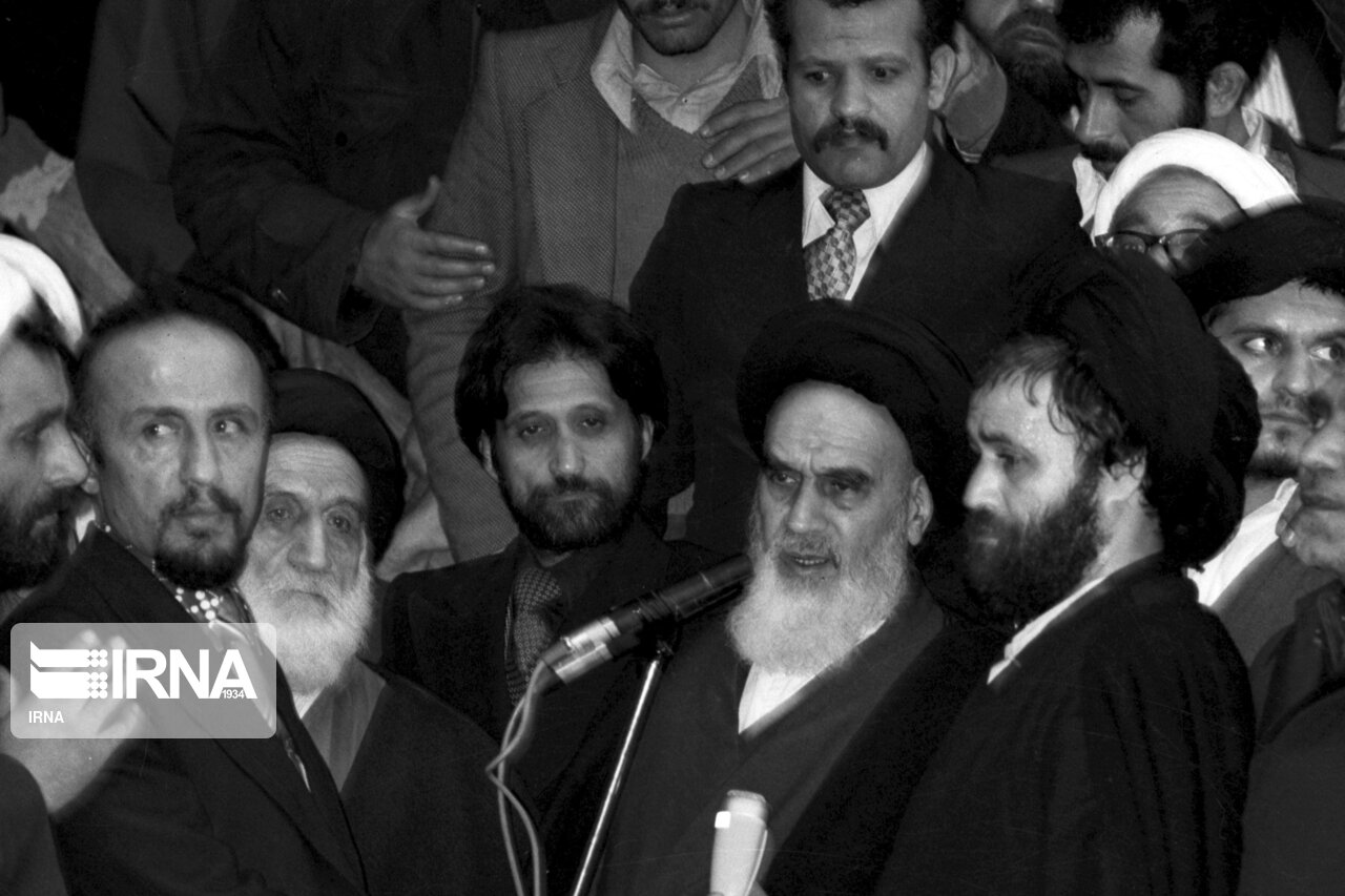 برگی از تاریخ؛ ۱۳ بهمن ۱۳۵۷ در خیابان «ایران» چه گذشت؟