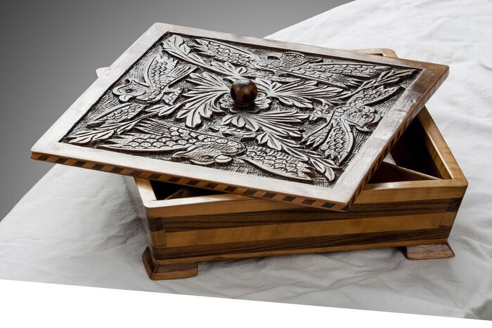 ریزه کاری هنر پر آوازه و ۴۰۰ ساله آذربایجانغربی