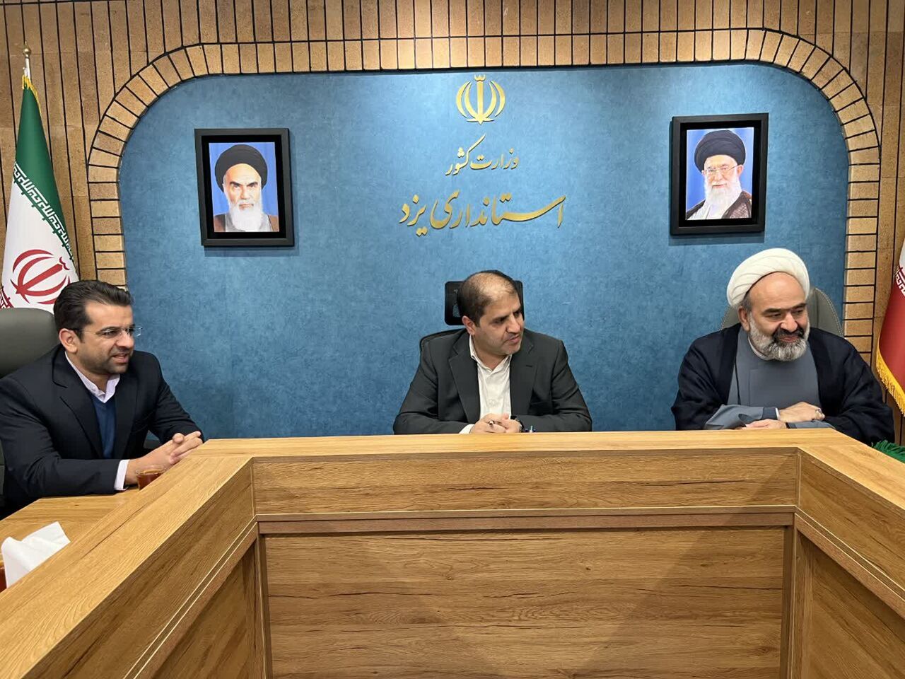 معاون استاندار یزد: از شیوه­‌های سنتی اطلاع‌رسانی در عصر حاضر پرهیز کنیم