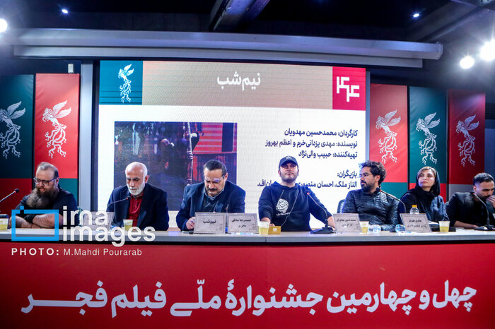 از عذرخواهی کارگردان از خبرنگار تا حضور دبیر جشنواره در نشستها