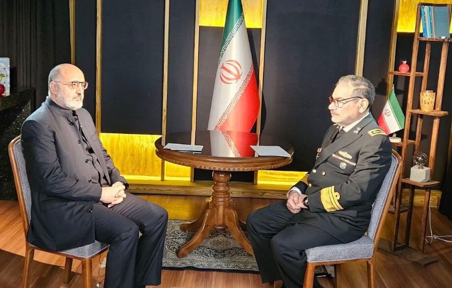 شمخانی: ما در ۴۷ سال گذشته آغاز کننده هیچ جنگی نبوده‌ایم / اروپا کاره‌ای نیست