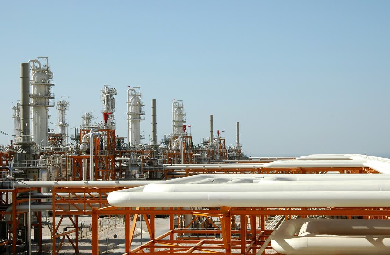 استفاده از ۱۴ هزار قلم کالای ایرانی در پارس جنوبی استفاده از ۱۴ هزار قلم کالای ایرانی در پارس جنوبی