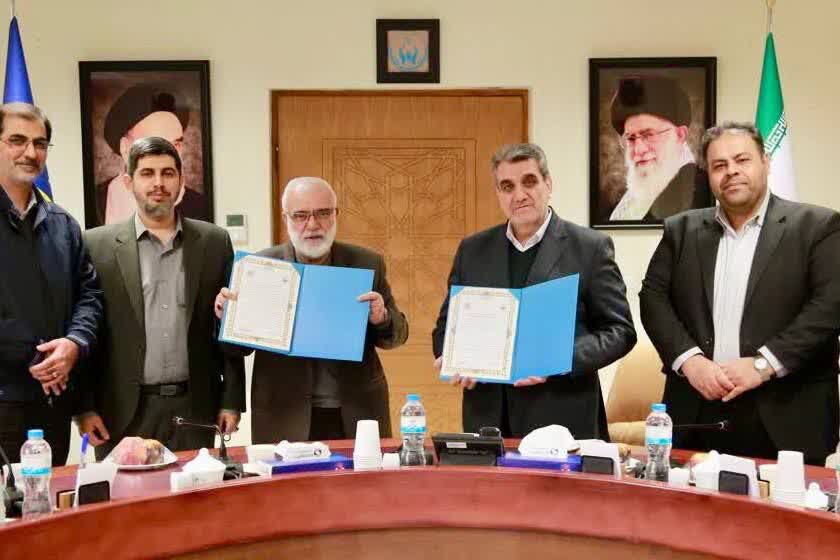 نیروگاه خورشیدی ۱۰۰ مگاواتی در سمنان؛ راهی به سوی درآمد ۲۰ هزار نیازمند