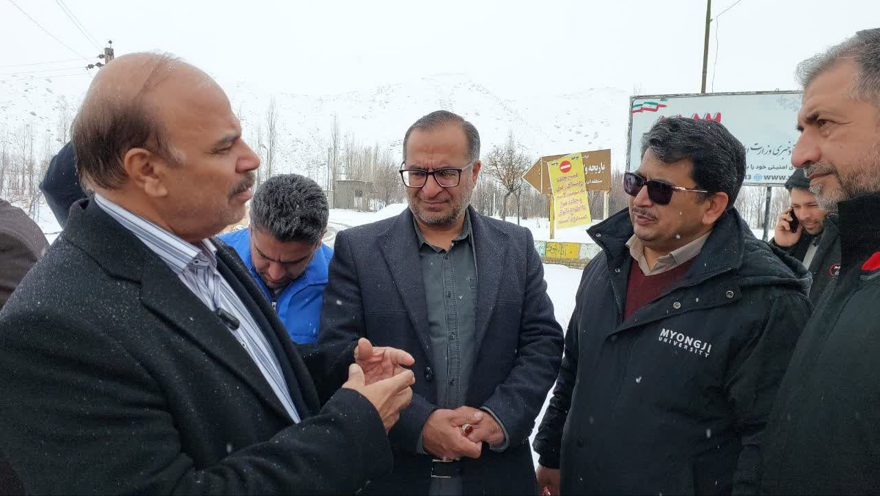 جاده ارجمند فیروزکوه نیازمند اصلاحات هندسی است