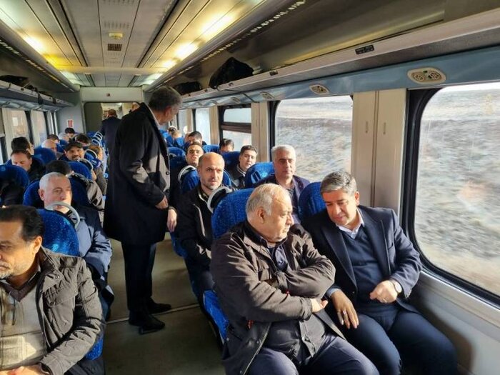 معاون وزیر راه: دو مسیر ریلی تا پایان سال به بهره‌برداری می‌رسد