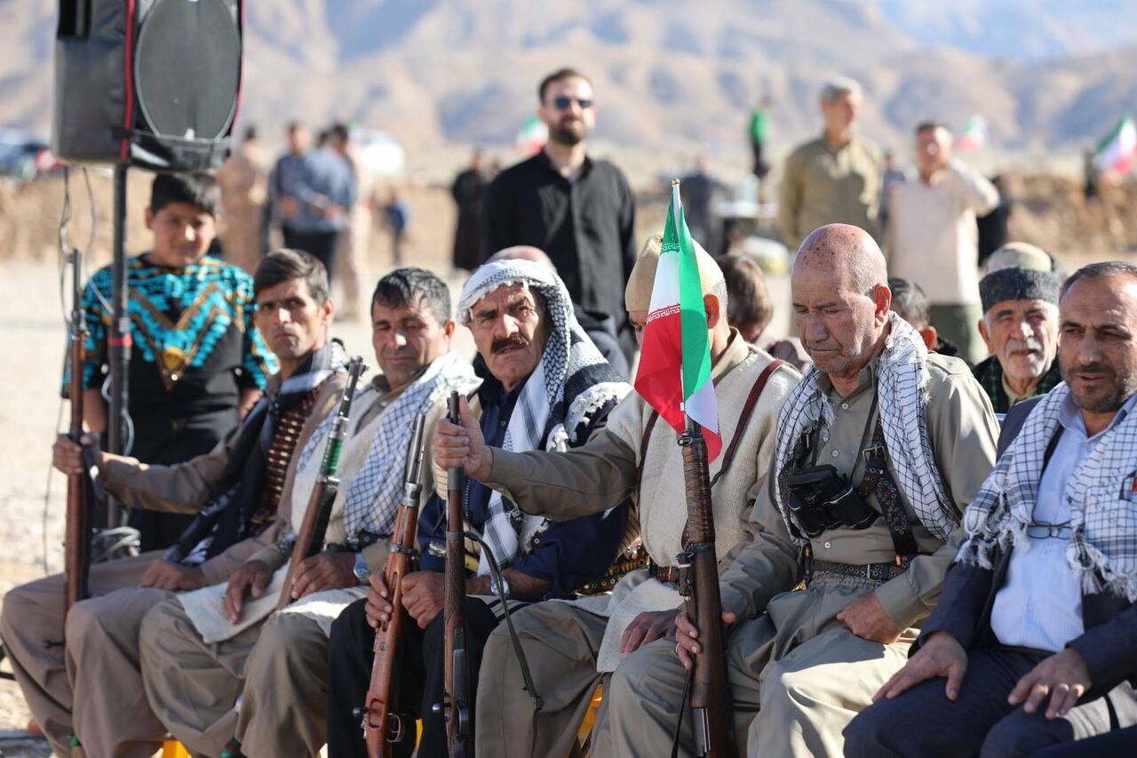 استاندار: ایلات ایلام پرچم‌داران همیشگی عزت، مقاومت و مرزداری ایران هستند