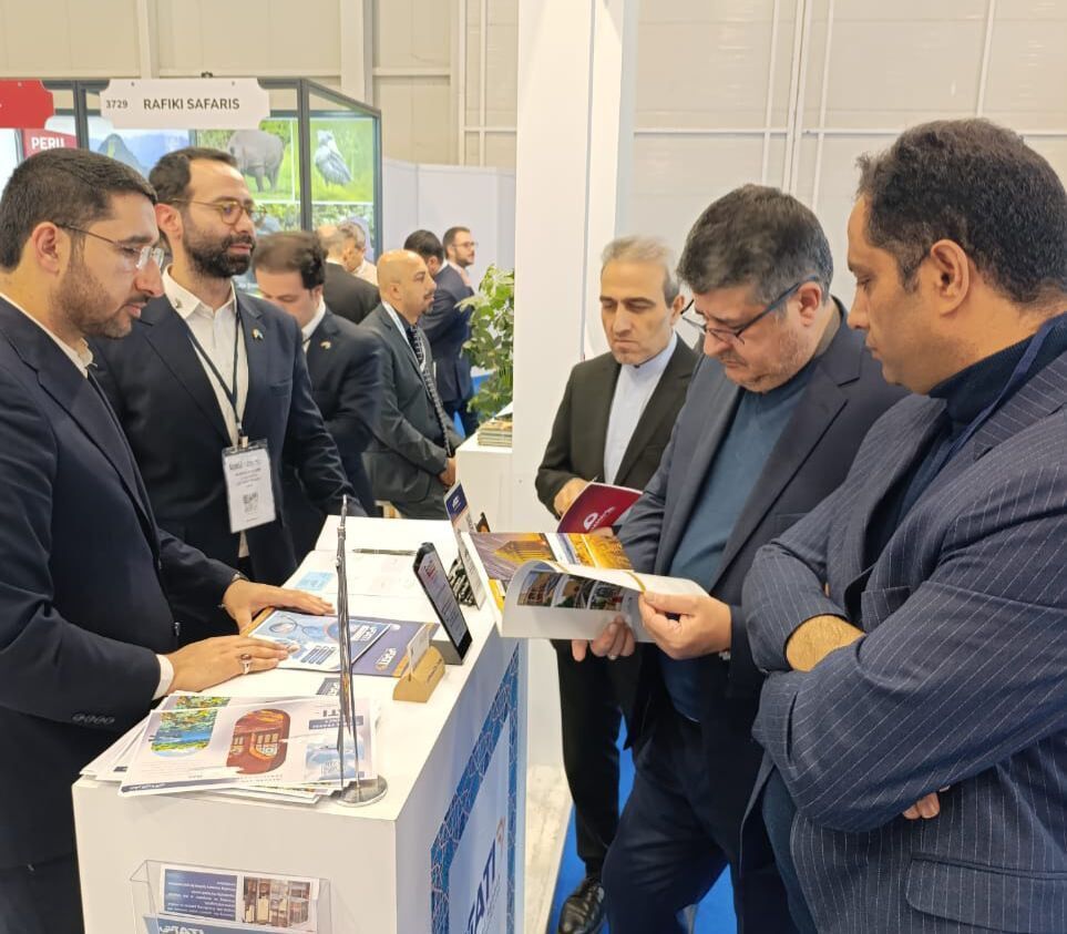 بازدید سرکنسول ایران در استانبول از پاویون گردشگری کشور