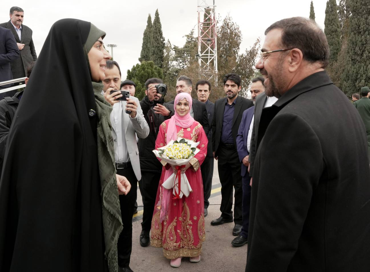 وزیر راه و شهرسازی وارد شیراز شد