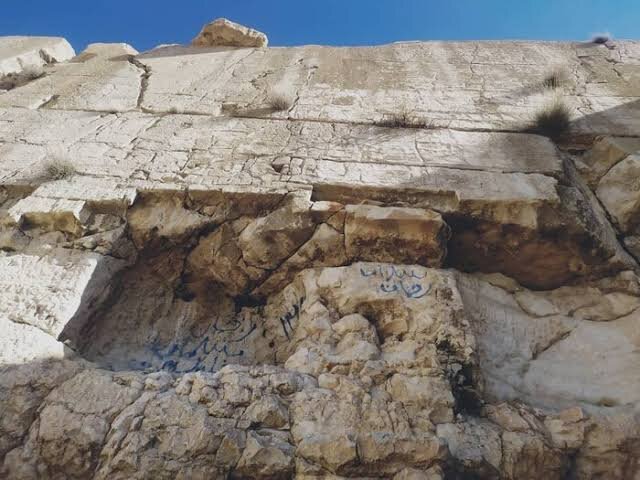 حفاظت و مرمت میراث هخامنشی ارسنجان در انتظار اختصاص اعتبار