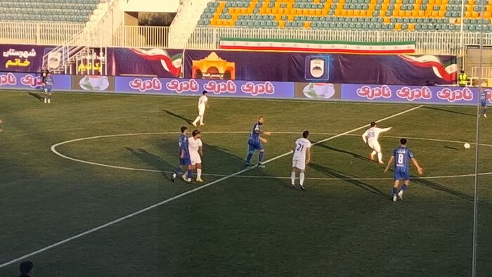 لیگ برتر فوتبال/ مُچاندازی اخباری با دقیقی در یزد