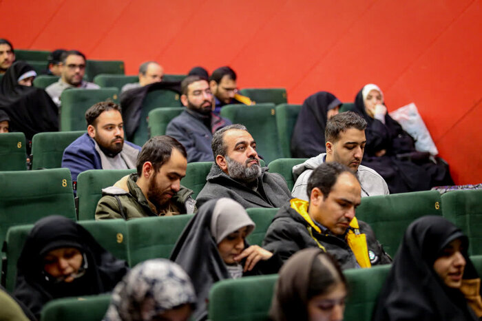 نگاهی به فیلمهای چهارمین شب جشنواره فجر در قم