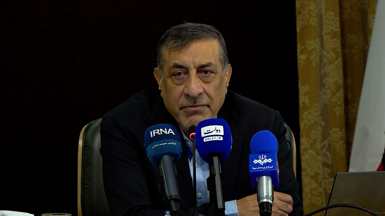 دکتر قائم‌پناه:اگر مردم را از دست بدهیم مشروعیت نخواهیم داشت/باید اعتراض مردم را به رسمیت بشناسیم و از اعتراض نهراسیم