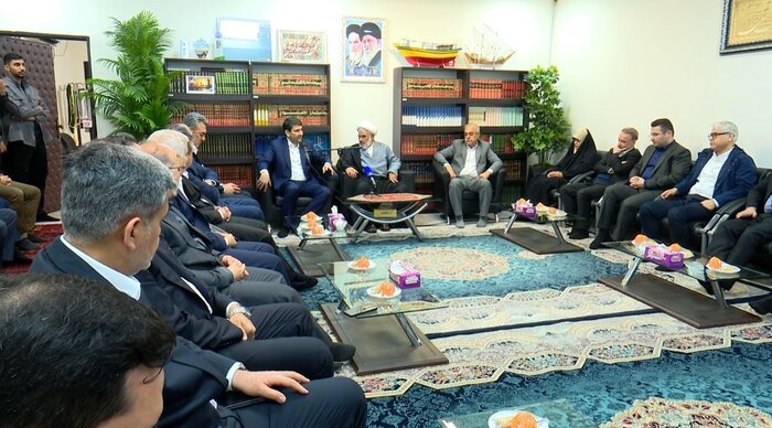 پیوند زیرساختهای هرمزگان برای اقتصاد دیجیتال با سفر وزیر ارتباطات+فیلم