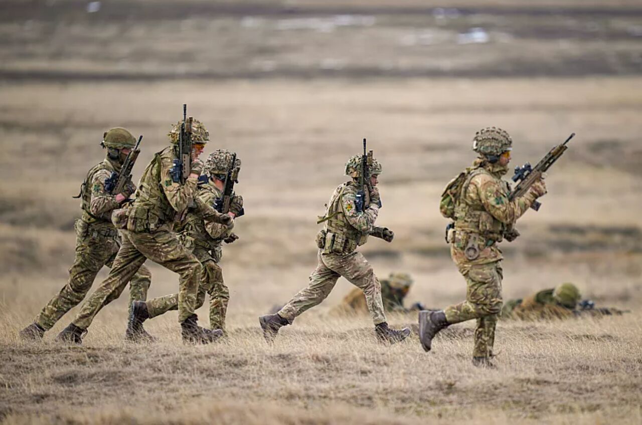 استکهلم و ناتو در رزمایش‌های خود سناریوی درگیری با روسیه را تمرین می‌کنند